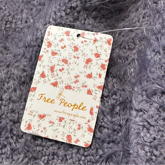 Free People NWT Icing V Pullover Boucle Knit Fuzzy Detail Falling Star Sweater S - Picture 9 of 10